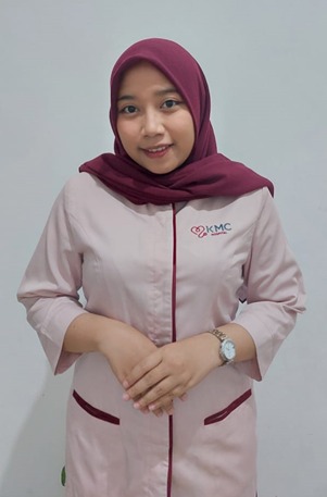 Tri Wahyuni, Amd.Kes