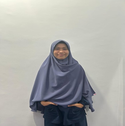 Jusriani, S.Ft., Ftr